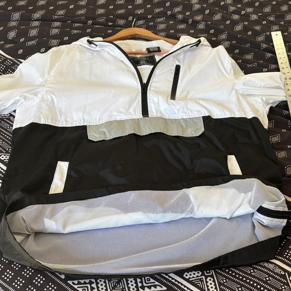 Distortion White and Black Windbreaker Jacket - Picture 8 of 8